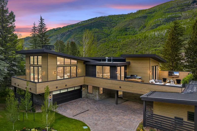 New Construction Mountain Luxury Residence