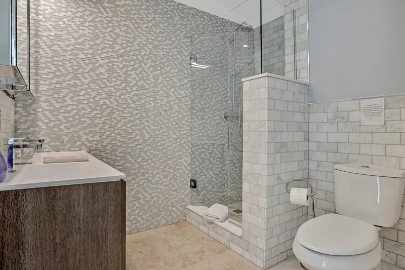 2013 NE 32nd Ave, Wilton Manors, Florida, United States. - Photo 30