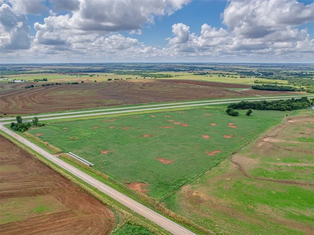 0001 NW Expressway, Piedmont, OK 73078, Yukon, Oklahoma, United States. - Photo 14