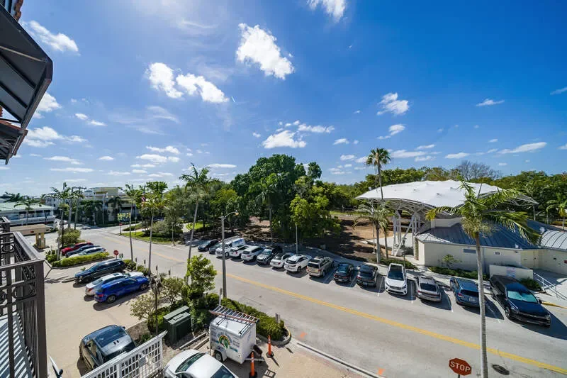 780 5th AVE, #305, Naples, FL, 34102, USA, Naples, Florida, United States. - Photo 45