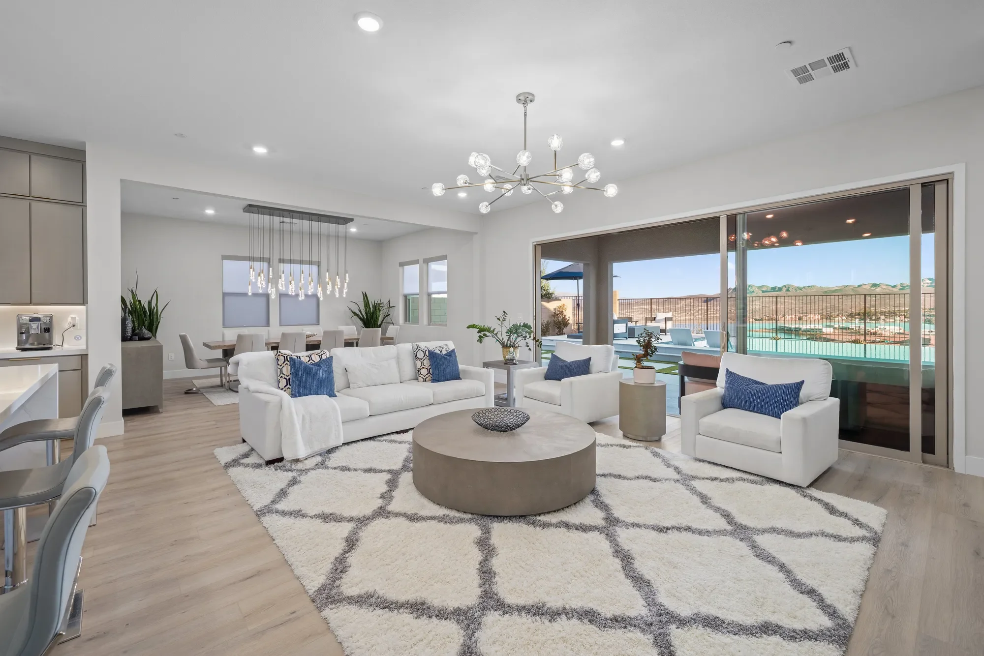 351 Tigullio Avenue, Henderson, NV 899011, Henderson, Nevada, United States. - Photo 7
