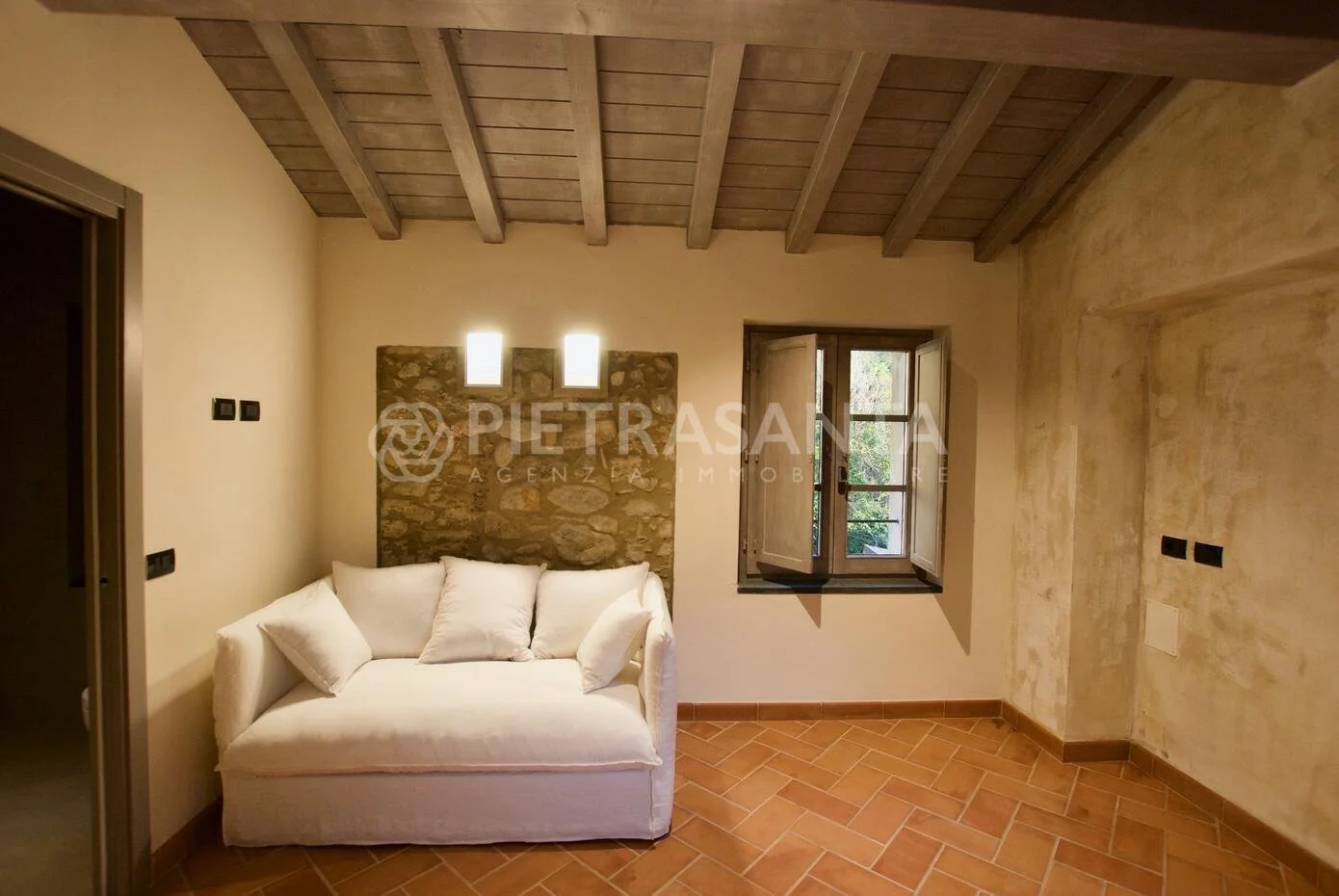 Gallery photo 7