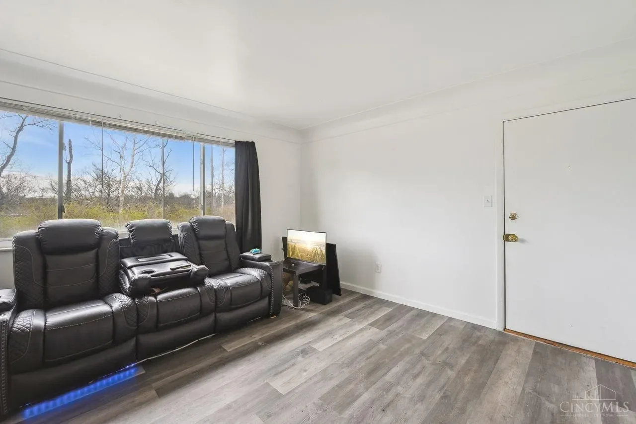 3048 Gilbert Avenue, Cincinnati, OH 45206, Cincinnati, Ohio, United States. - Photo 8
