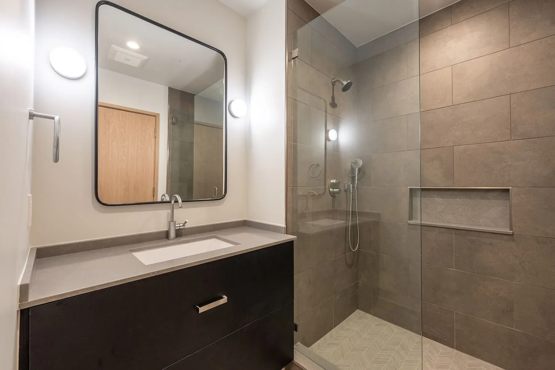 165 N Glenwood Street #23, Jackson, WY 83001, Jackson, Wyoming, United States. - Photo 11