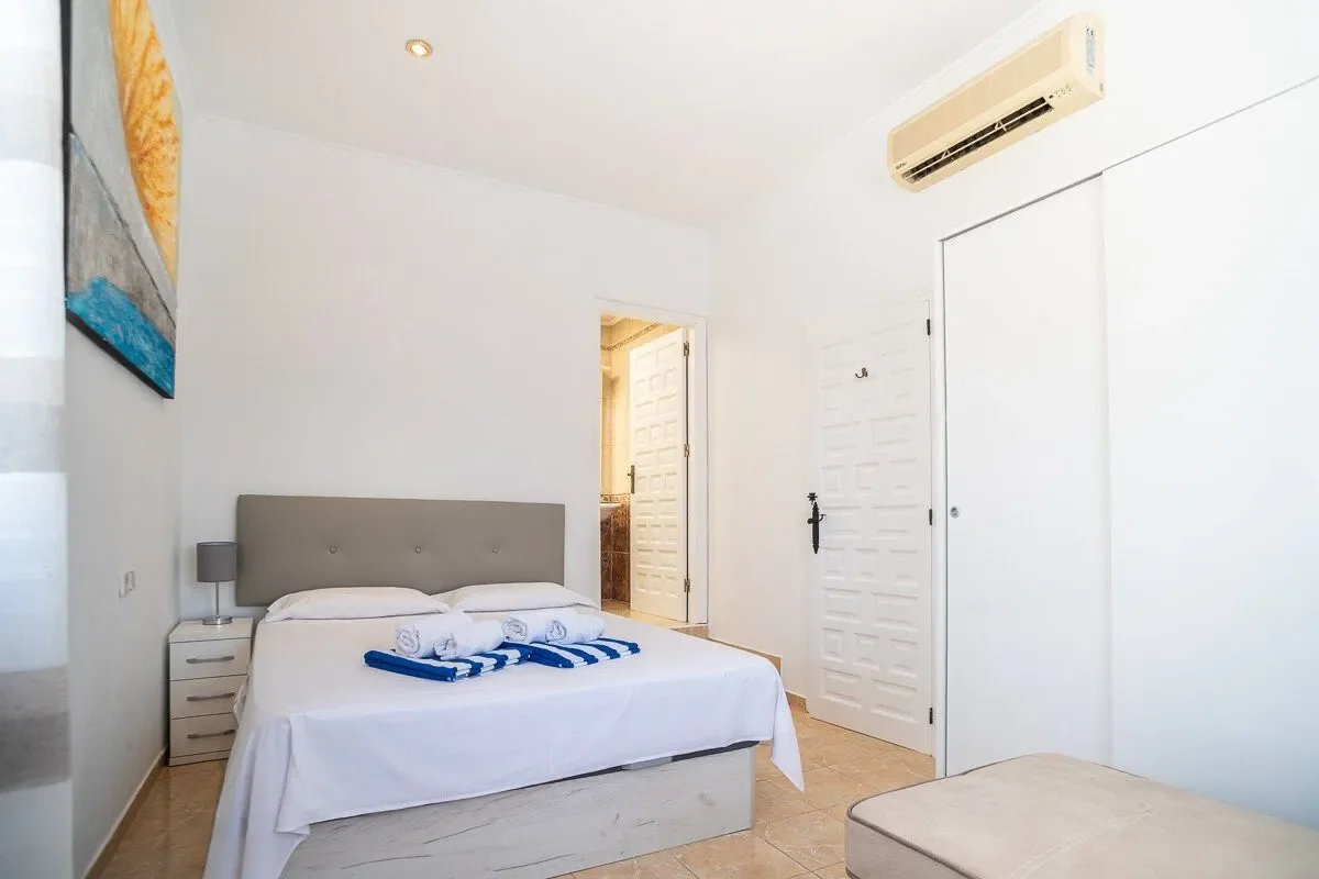 Torrevieja, Alicante, Torrevieja, Torrevieja, Valencian Community, Spain. - Photo 15