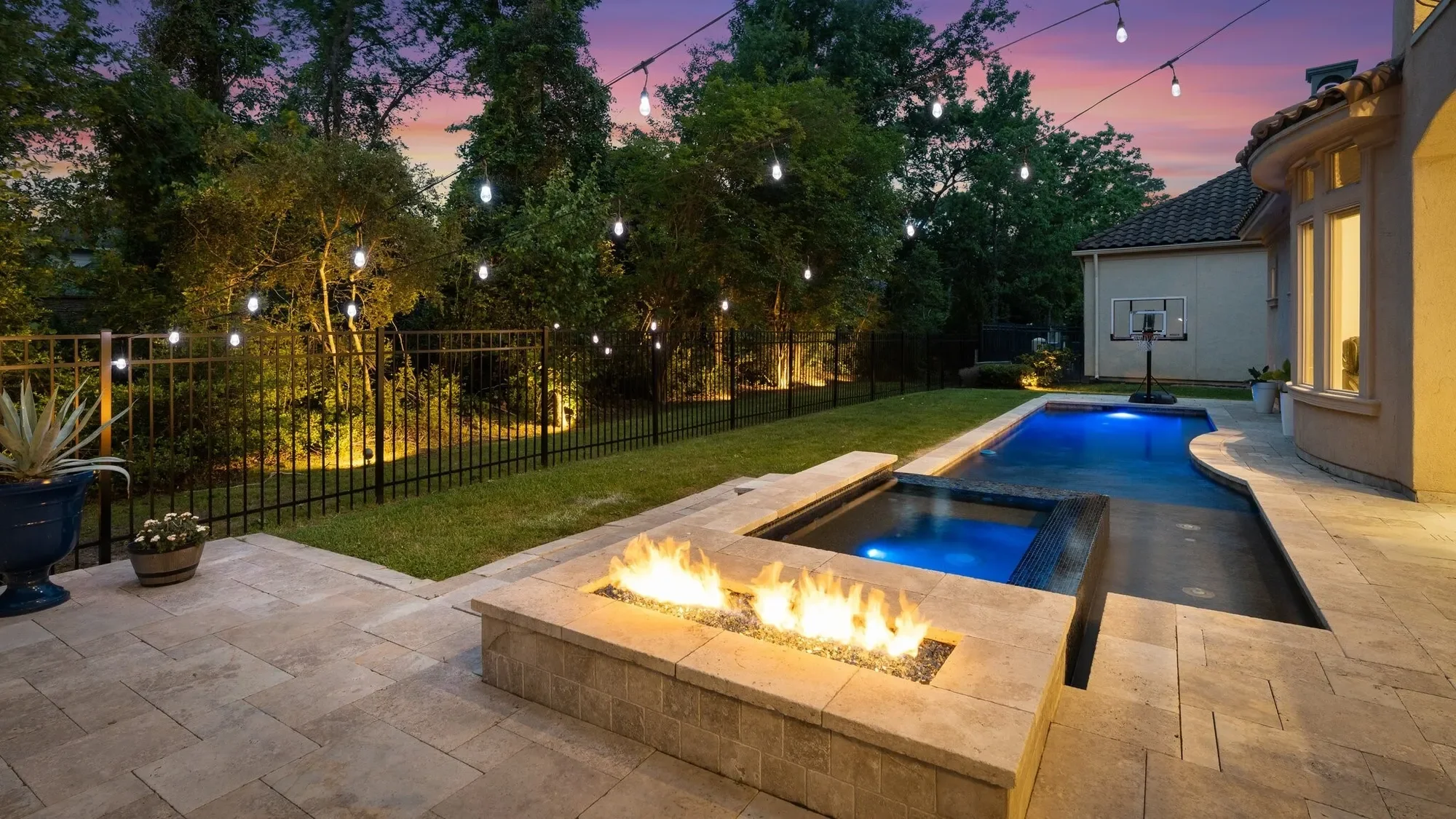 22 Johnathan Landing Court, The Woodlands, TX 77389, The Woodlands, Texas, United States. - Photo 5