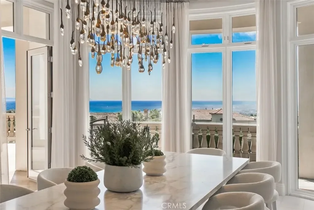 22 Pelican Crest Drive, Newport Beach, California, United States. - Photo 31