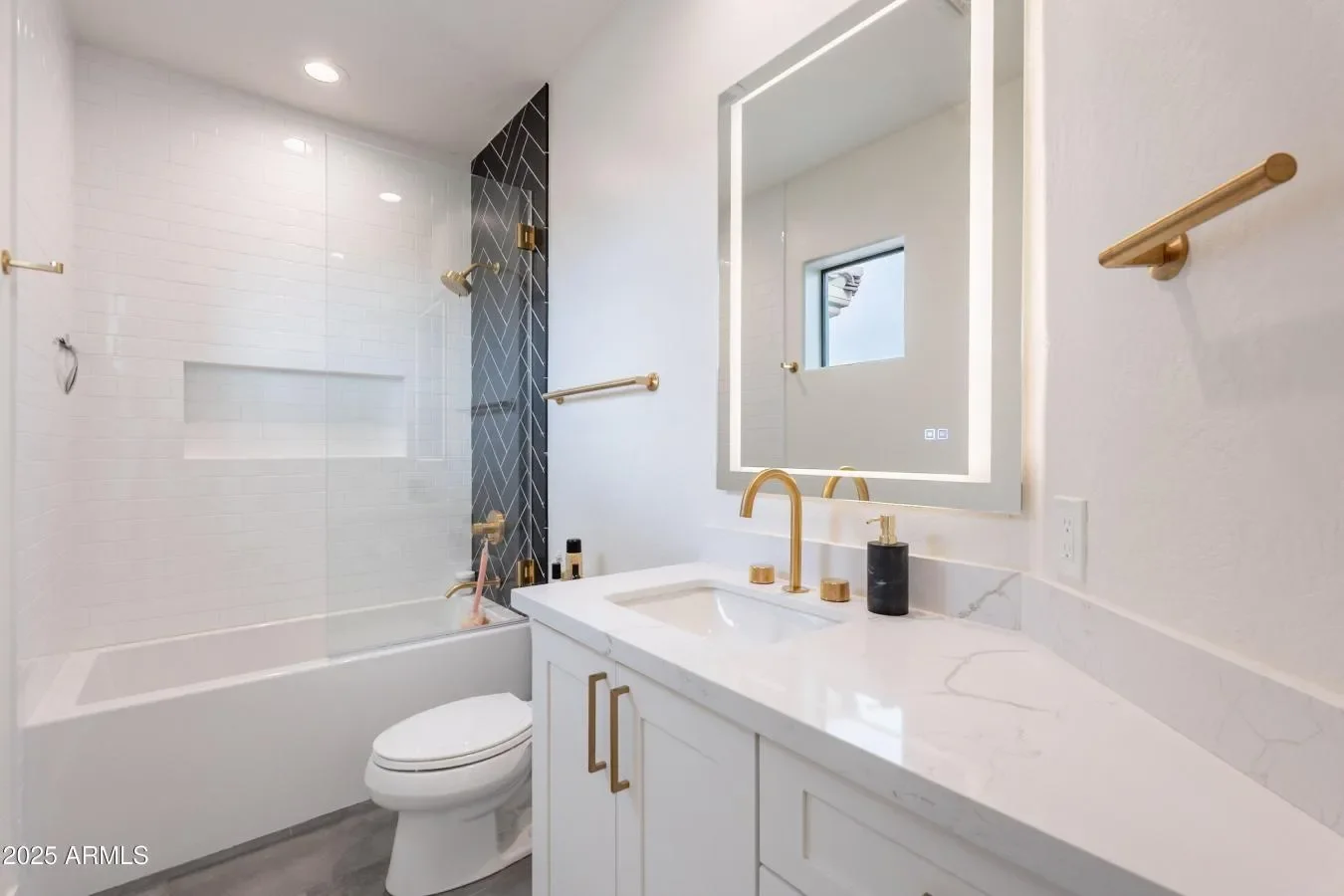 18438 N 96TH Way, Scottsdale, Arizona, United States. - Photo 31