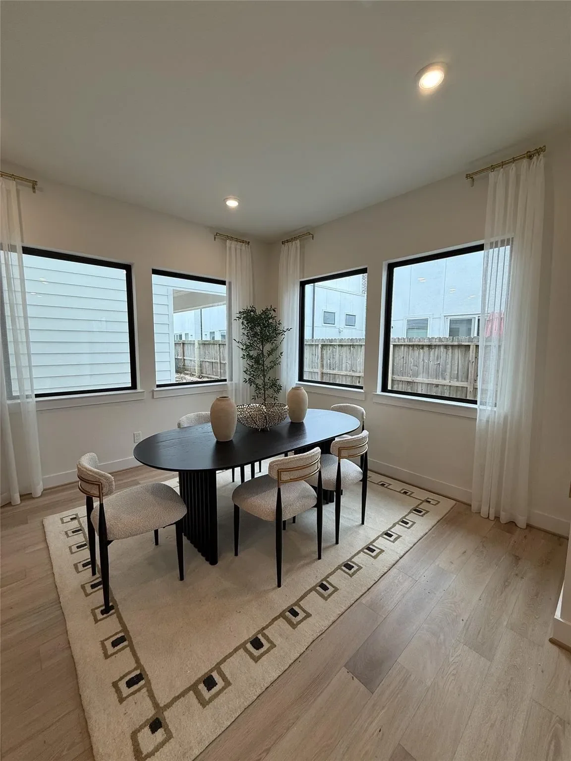 1422 Caywood Lane D, Houston, Texas, United States. - Photo 17