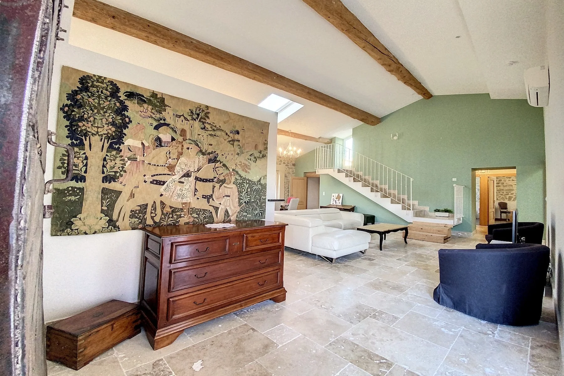 Gallery photo 6