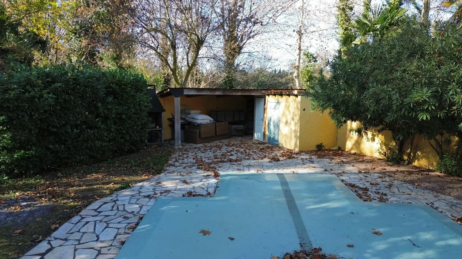 Property photo 8