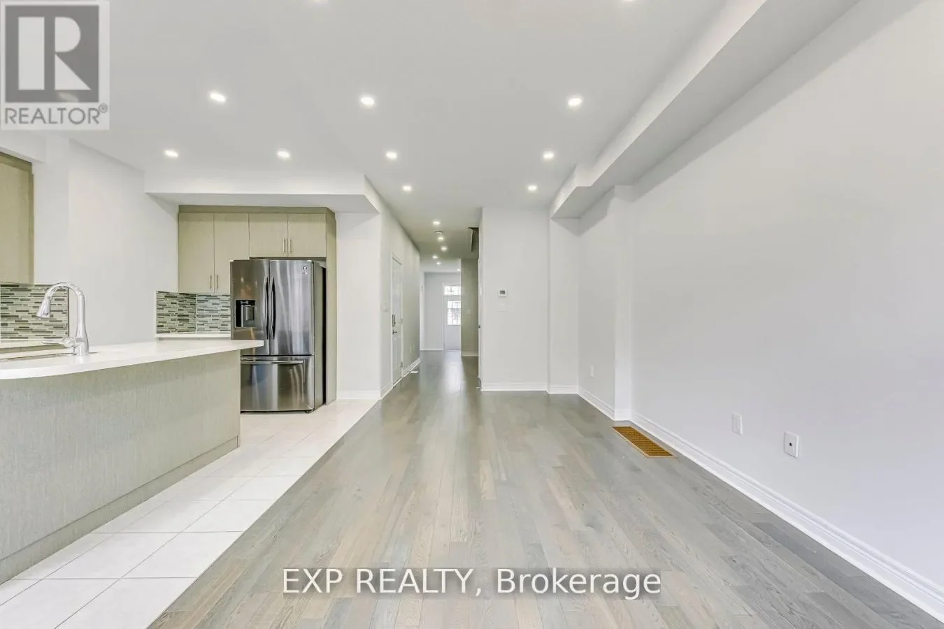 142 TOUCAN TRAIL, Oakville, Ontario, Canada. - Photo 19