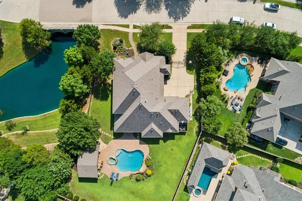 5803 Chalford Common, Colleyville, Texas, United States. - Photo 31