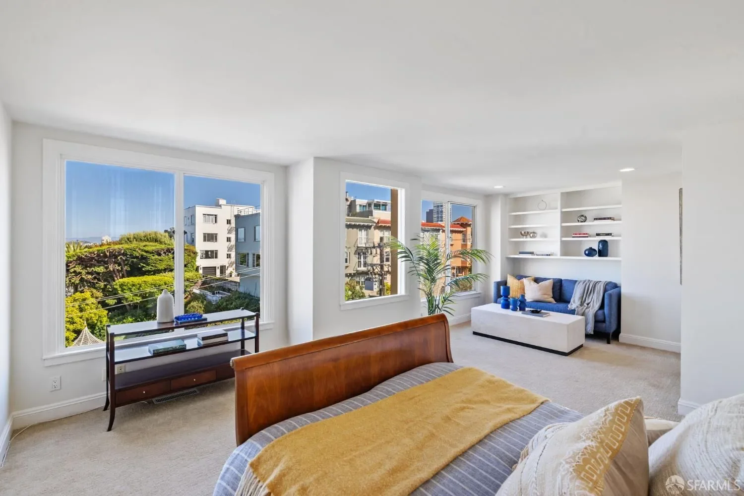 2341 Leavenworth Street, San Francisco, California, United States. - Photo 17