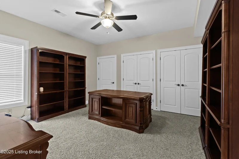 17004 Persimmon Wood Trail, Fisherville, KY 40023, Watterson Park, Kentucky, United States. - Photo 75