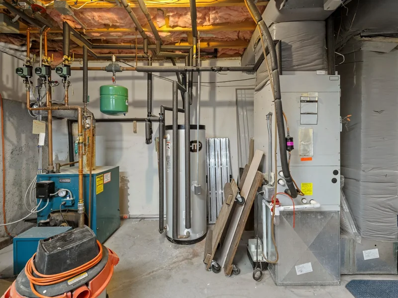 6 Wood St , Upton, MA 01568, Upton, Massachusetts, United States. - Photo 51
