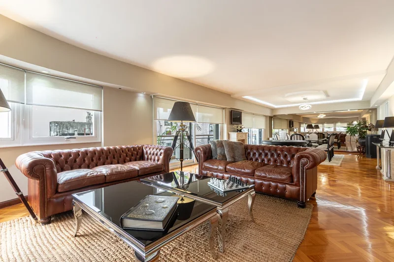 luxurious five Room Apartment at Belgrano Buenos Aires