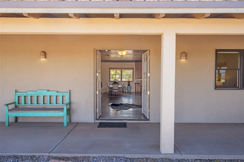 15 Rancho Manana, Santa Fe, NM 87506, Santa Fe, New Mexico, United States. - Photo 2