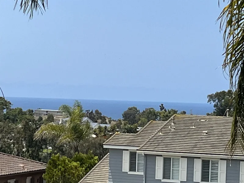 836 Jensen Ct, Encinitas, California, United States. - Photo 2