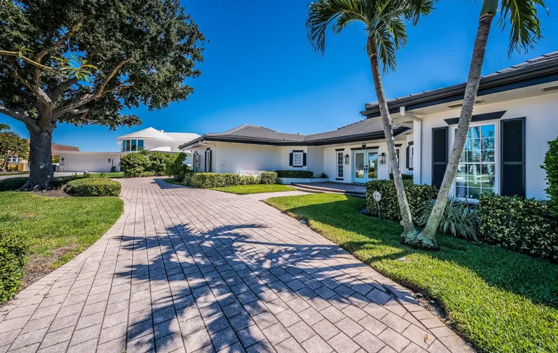 4916  62nd Ave S, St Petersburg, FL 33715, St. Petersburg, Florida, United States. - Photo 11
