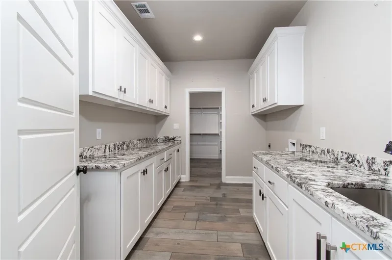 2050 Chalk Mill Crossing, Salado, TX 76571, Salado, Texas, United States. - Photo 24