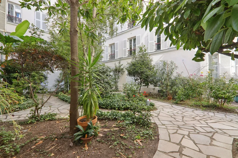 Paris, Île-de-France, France. - Photo 9