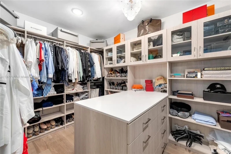788 NE 23rd St 3202, Miami, Florida, United States. - Photo 23
