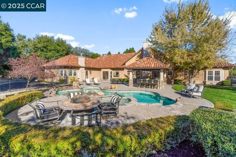 5655 Bruce Dr, Danville, California, United States. - Photo 27