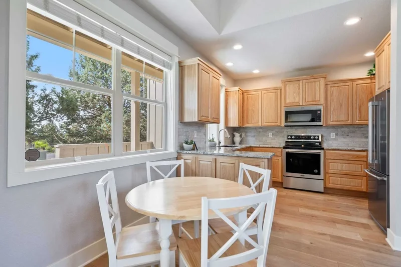 11030 Desert Sky Loop , Redmond, OR 97756, Redmond, Oregon, United States. - Photo 18