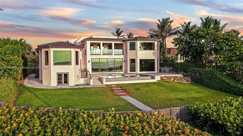 22 Ocean Dr, Tequesta, Florida, United States. - Photo 20