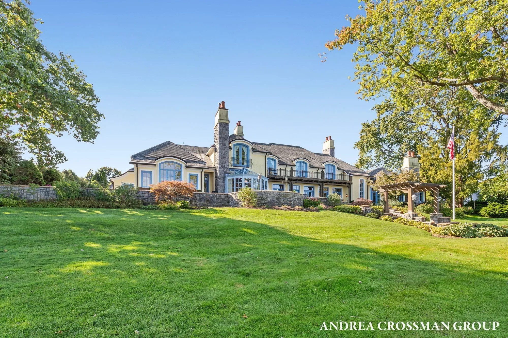 1933 South Shore Drive, Holland, MI 49423, Holland, Michigan, United States. - Photo 61