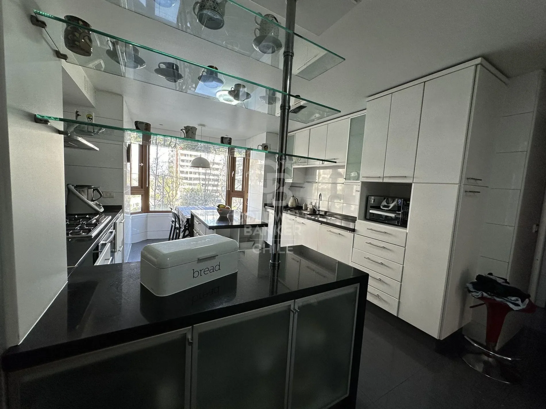 Gallery photo 10