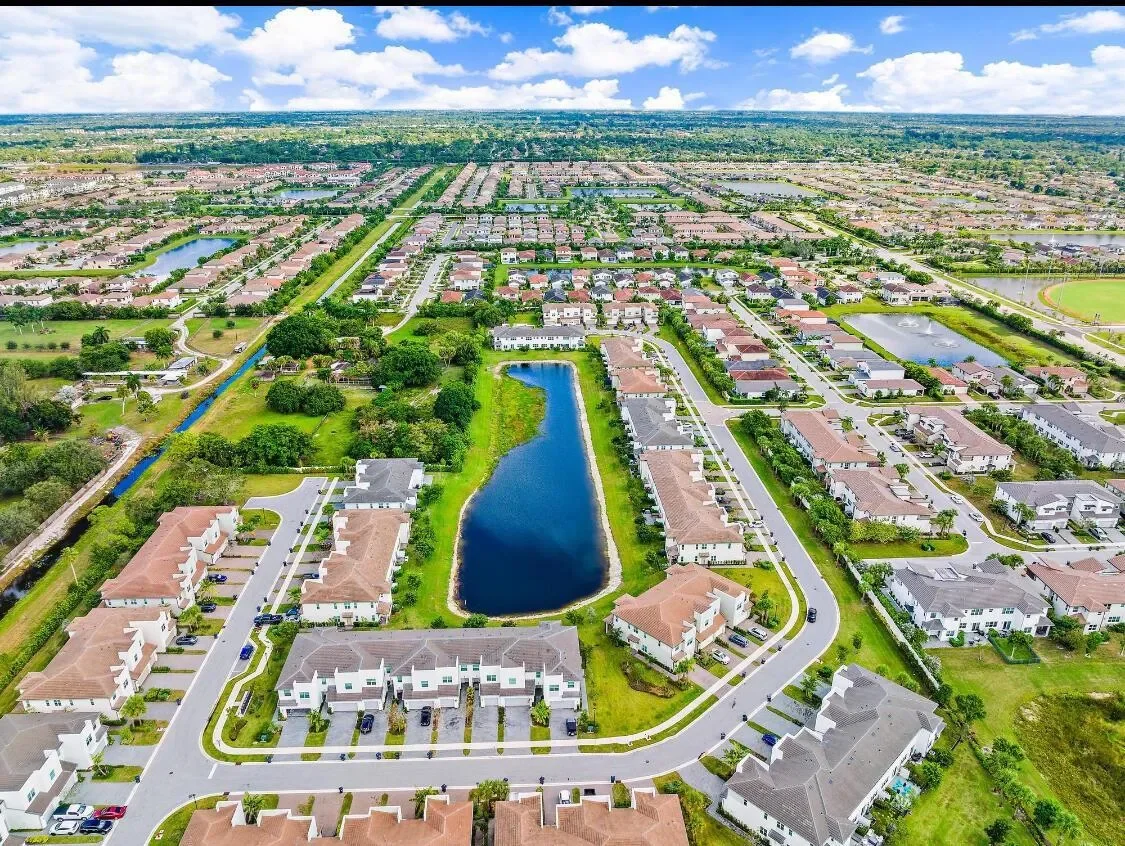 4798 Navali Drive, Lake Worth, Florida, United States. - Photo 3