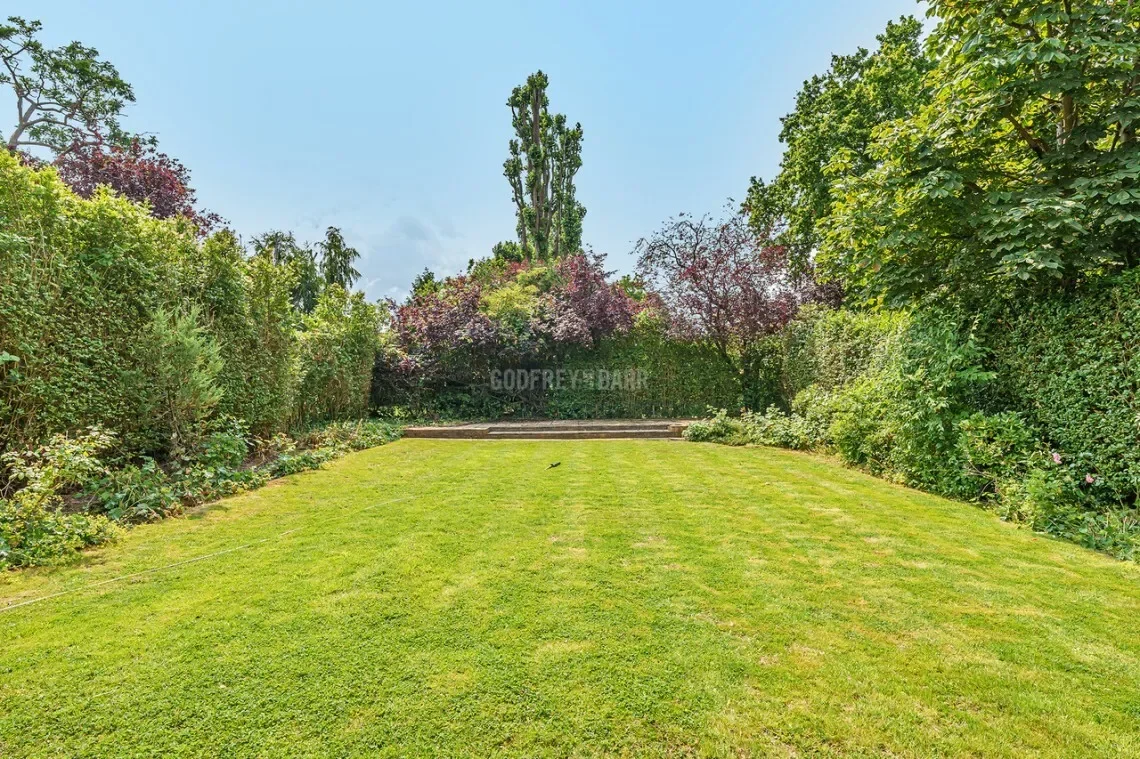 Holne Chase Hampstead Garden Suburb, London, England, United Kingdom. - Photo 14