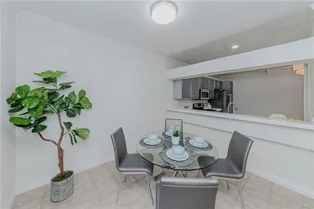 Gallery photo 12