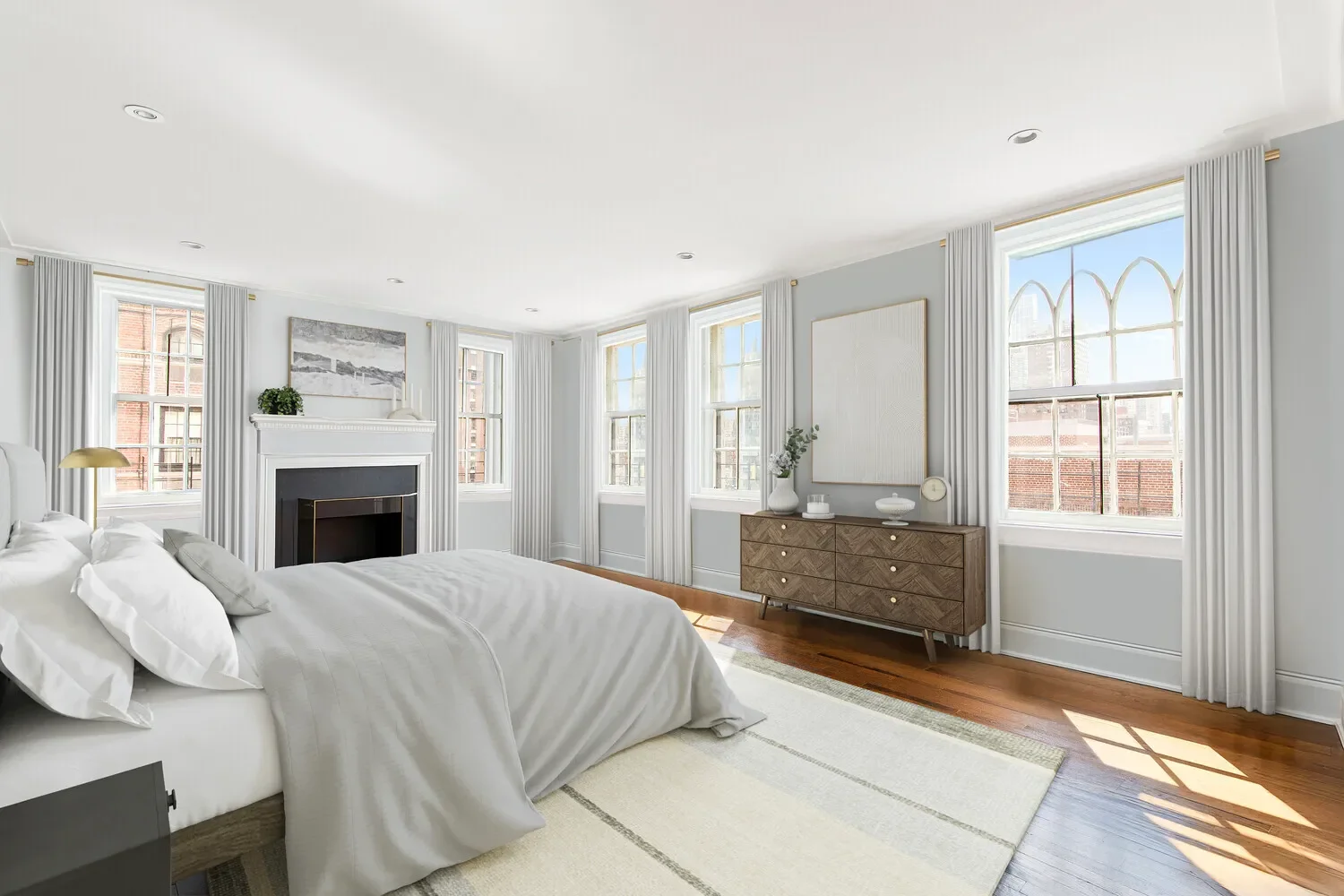 333 East 68th Street                                         #PHC, New York, New York, United States. - Photo 5