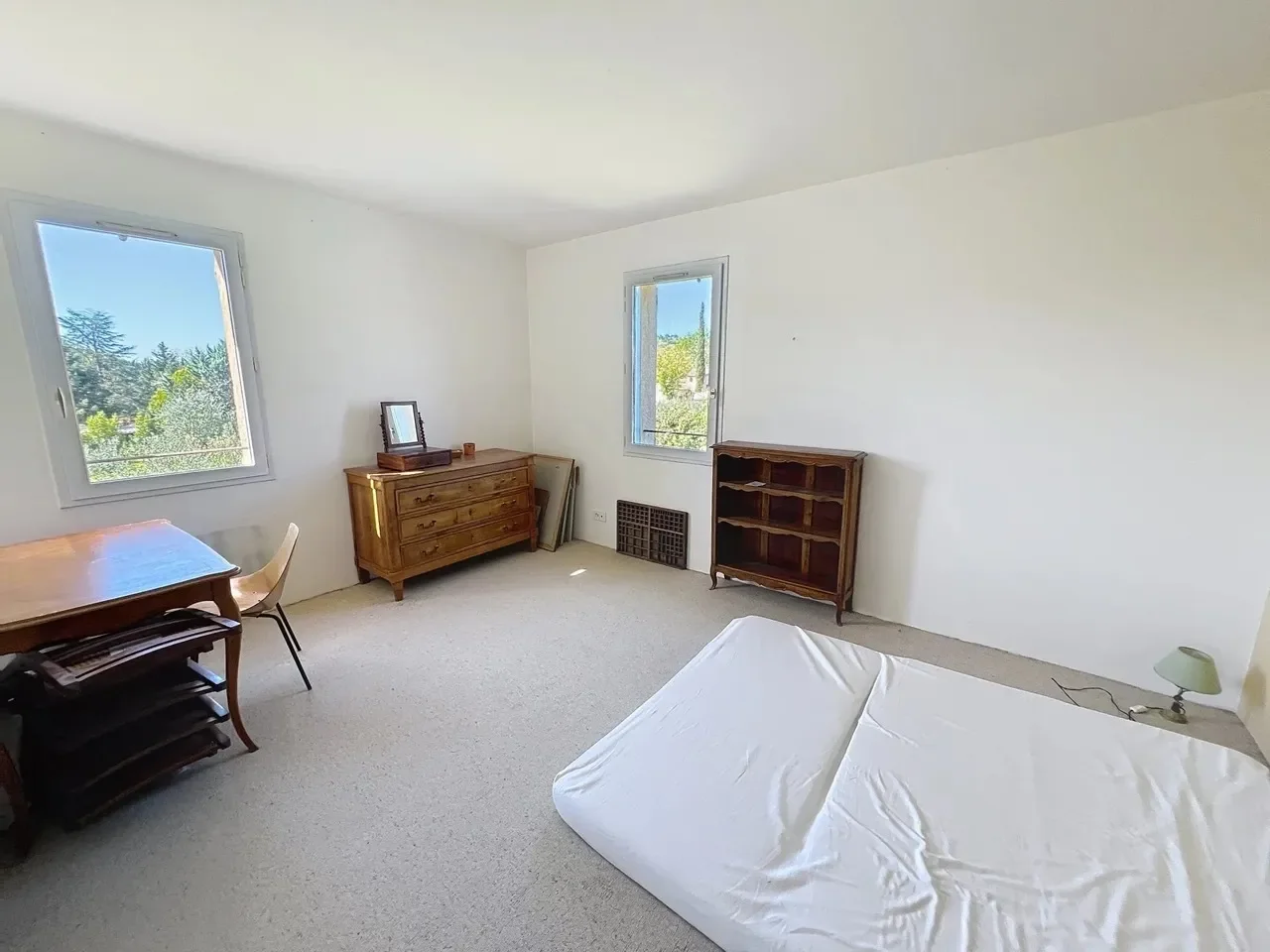 Gallery photo 4