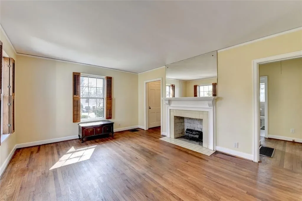 1926 N Decatur Road NE, Atlanta, Georgia, United States. - Photo 14