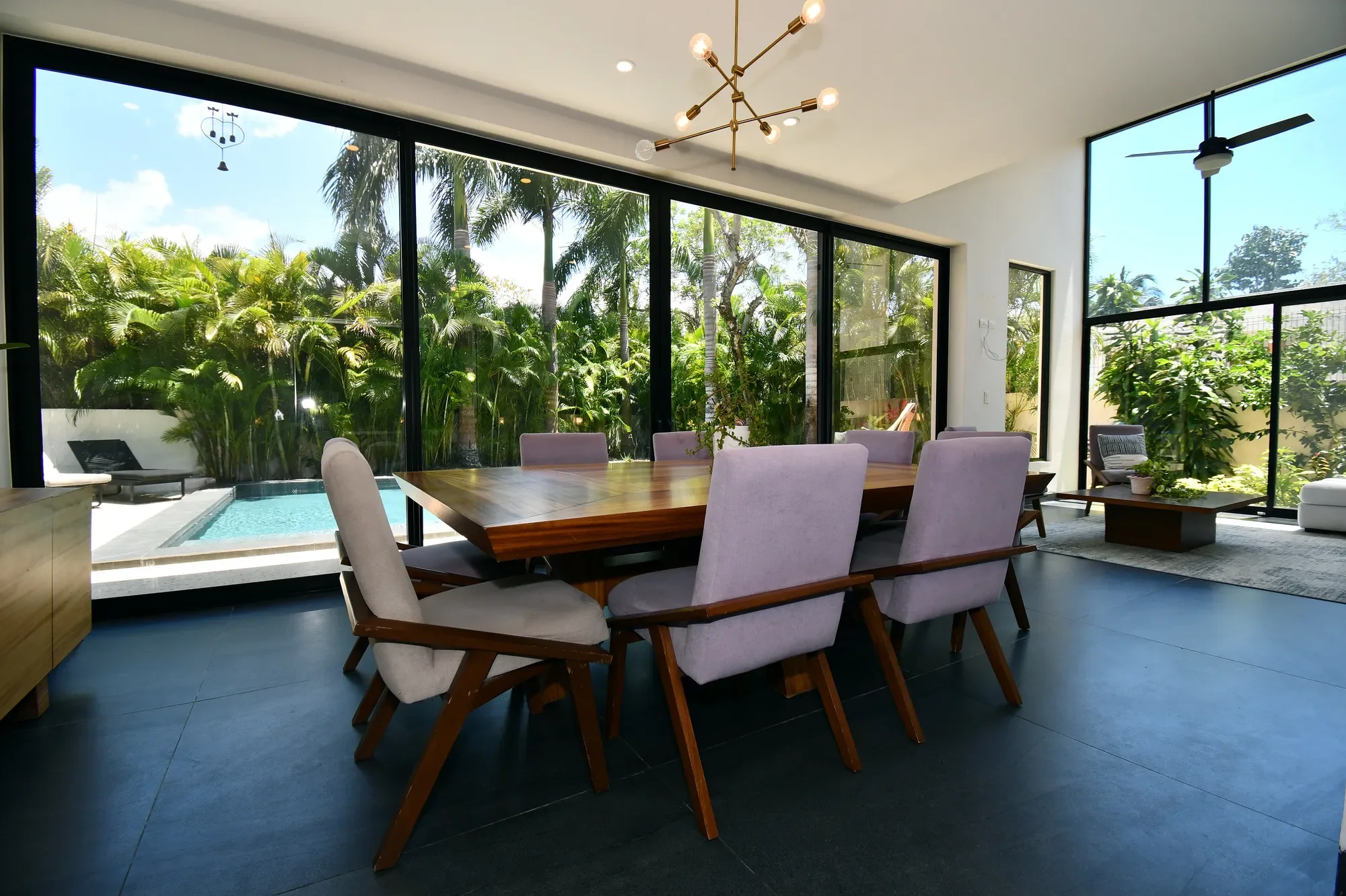 Gallery photo 10