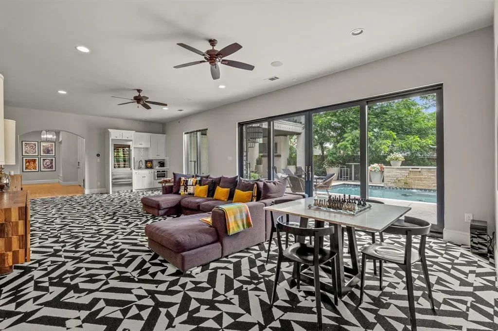 2413 Lofton Terrace, Fort Worth, Texas, United States. - Photo 26