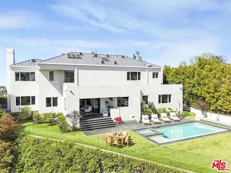 1116 Linda Flora Dr, Los Angeles, California, United States. - Photo 11