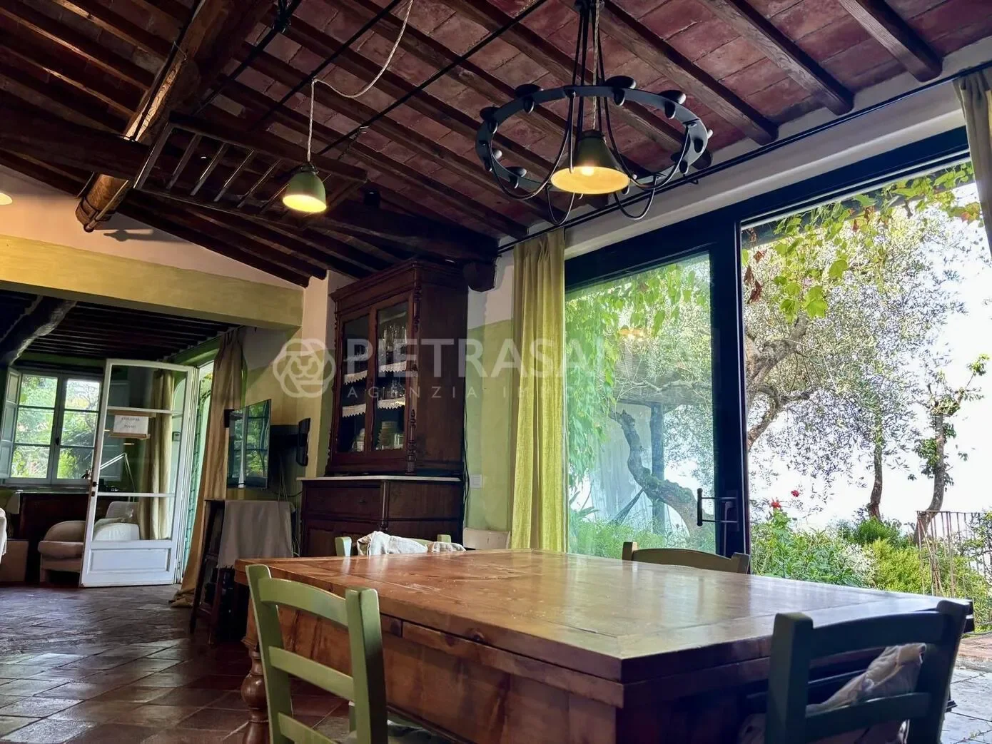Gallery photo 5