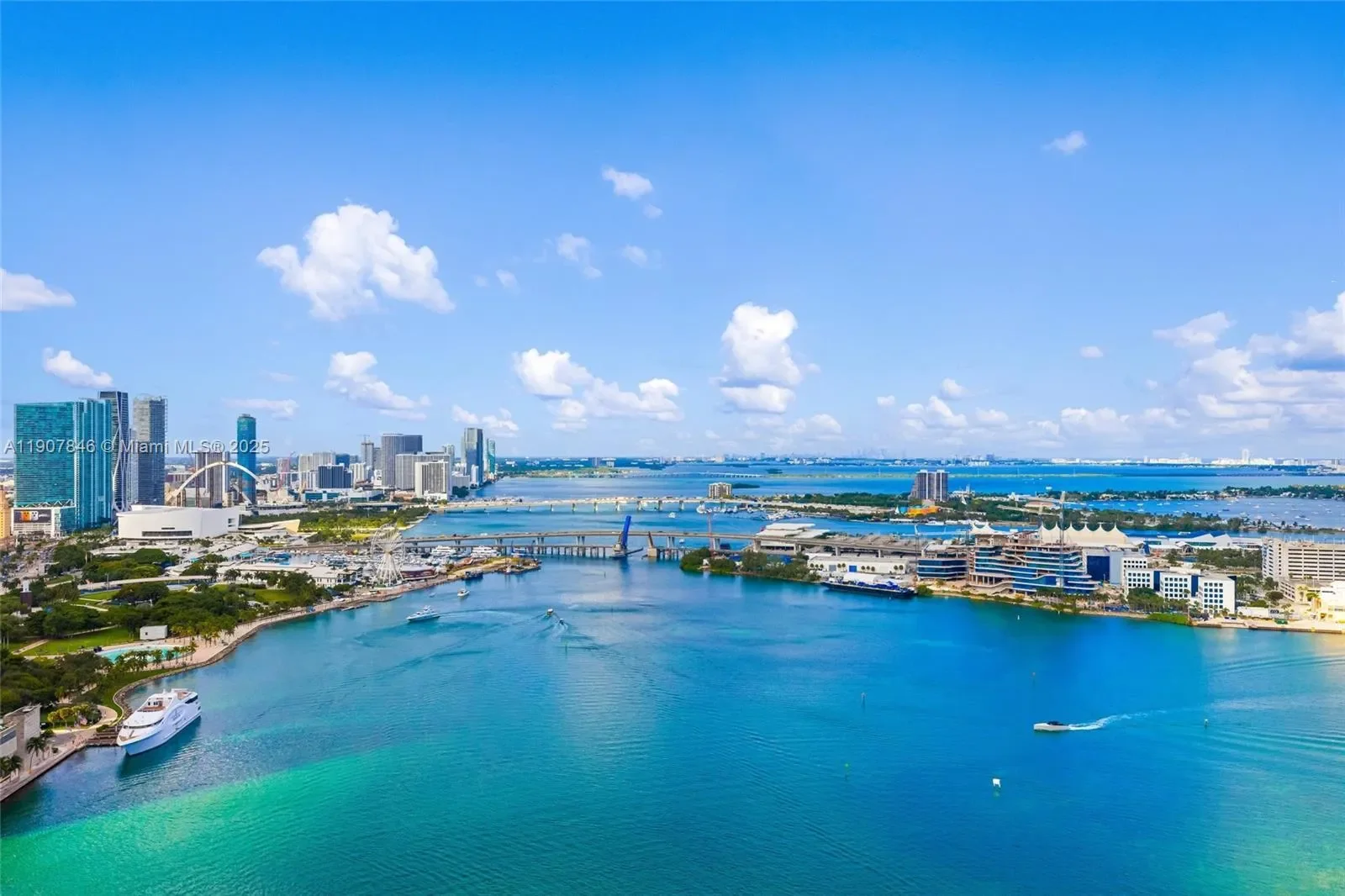 808 Brickell Key Dr 3901, Miami, Florida, United States. - Photo 56