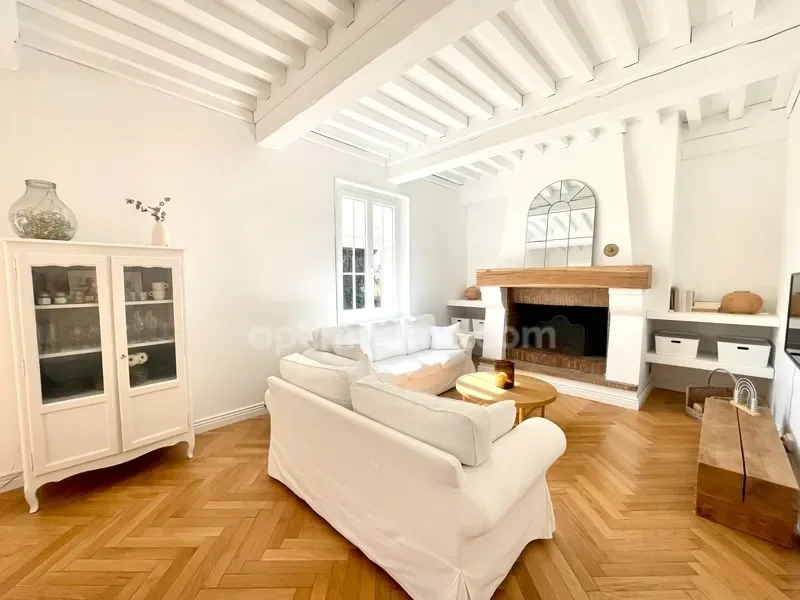 Gallery photo 4