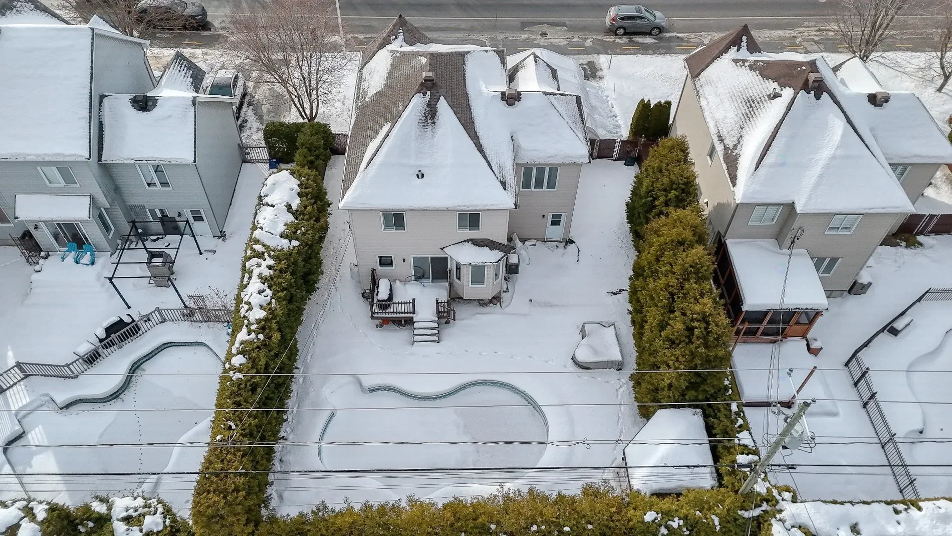 Exterior photo 12