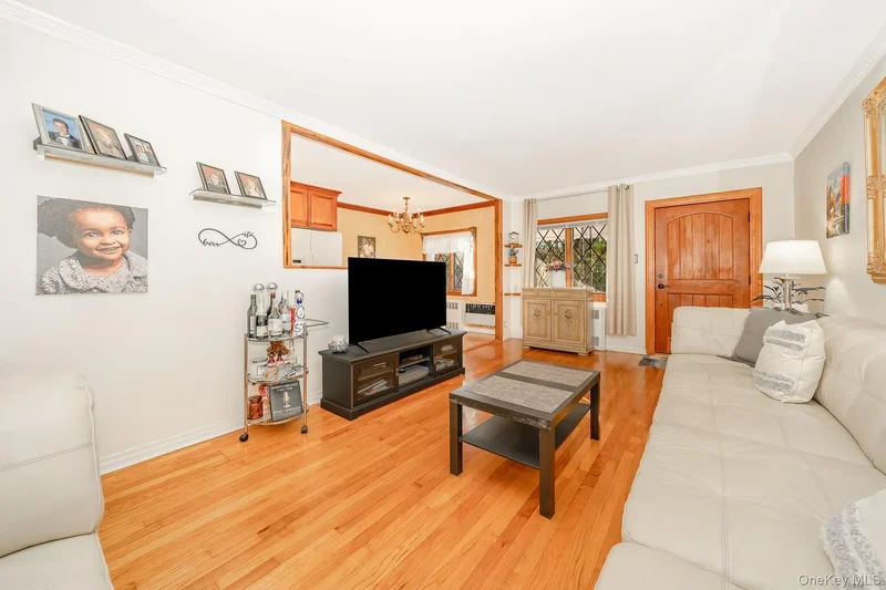 2 Bedrooms Single Family Detached