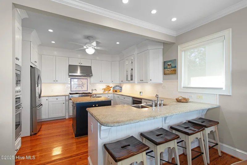 204 Shoreline Drive, Atlantic Beach, NC 28512, Atlantic Beach, North Carolina, United States. - Photo 49