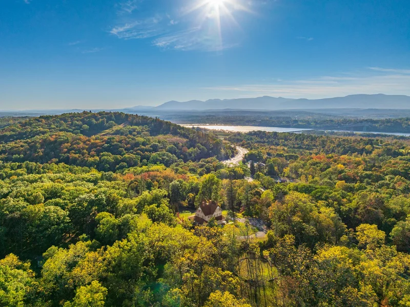 Mountain Views And Historic Charm