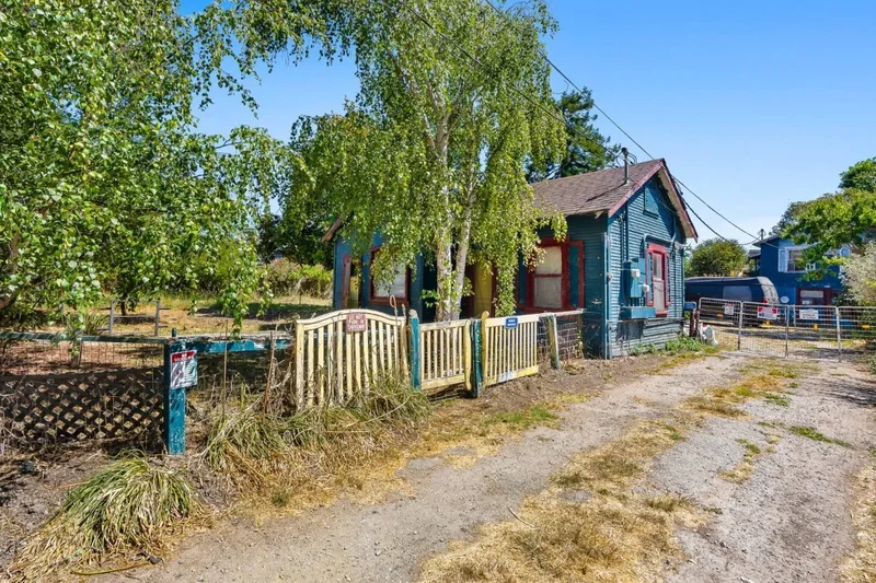1430 Merrill Street, Santa Cruz, California, United States. - Photo 3