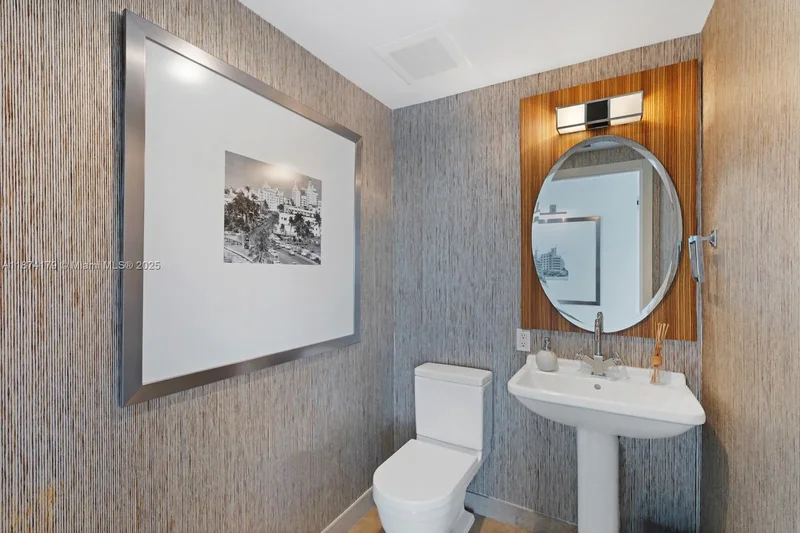 3737 Collins Ave S-1501, Miami Beach, Florida, United States. - Photo 16